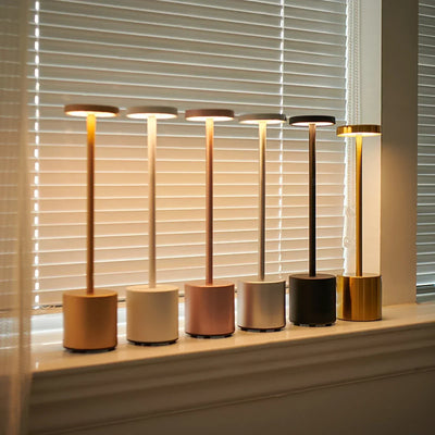 Solarié | Luxurious and Modern Rechargeable Lamp