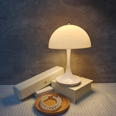 LumaDome | Luxurious and Modern Mushroom Lamp