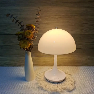 LumaDome | Luxurious and Modern Mushroom Lamp