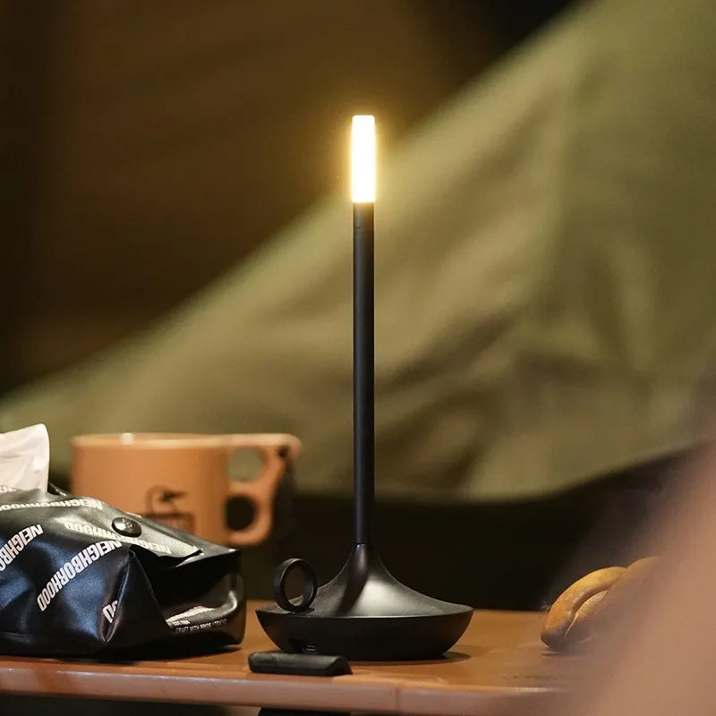 Lunelle | Unique and Luxurious Lamp